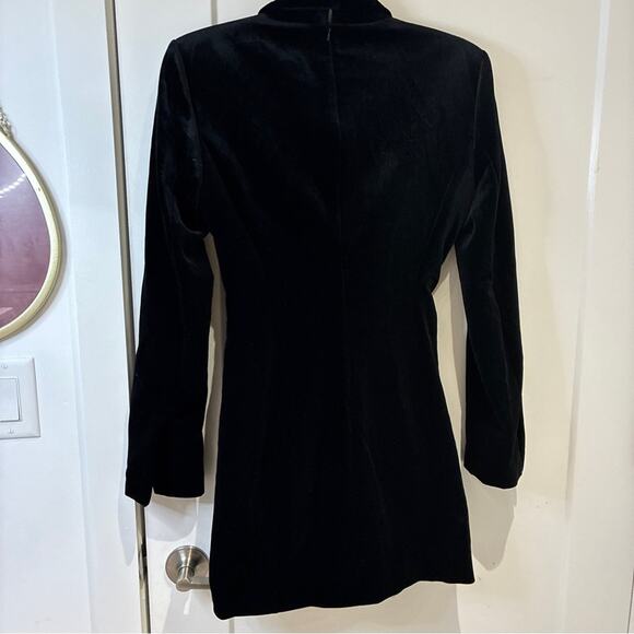 Zara Black Velvet Plunging Neckline Long Sleeve Mini Dress Small - Picture 4 of 10